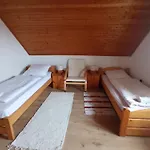 Villa Mecseki Farkaslak *