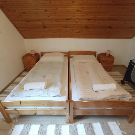 Mecseki Farkaslak Villa Magyarhertelend