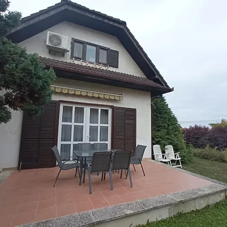 Mecseki Farkaslak * Magyarhertelend