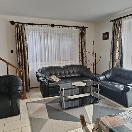 Mecseki Farkaslak Villa *