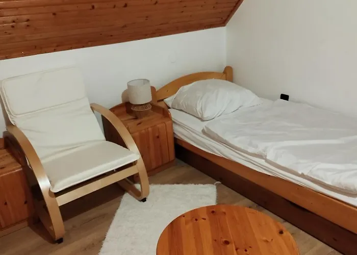 Villa Mecseki Farkaslak *