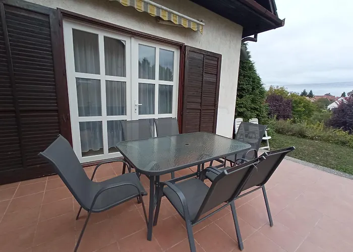 Villa Mecseki Farkaslak Magyarhertelend